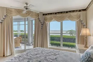 2450 Harbourside Dr, Longboat Key, FL 34228 - Photo 29