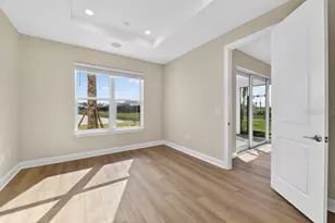 7483 Moonbeam Ave, Sarasota, FL 34241 - Photo 15