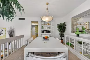 6012 W Peppertree Way, Sarasota, FL 34242 - Photo 13