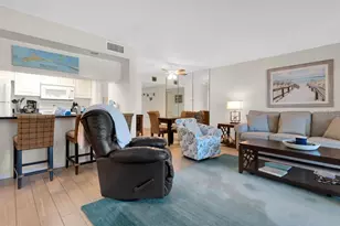 2312 Gulf Dr N, Bradenton Beach, FL 34217 - Photo 7