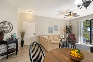 4303 Via Piedra Cir, Sarasota, FL 34233 - Photo 15