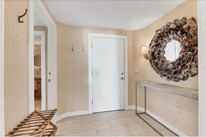 3401 54th Drive W #201, Bradenton, FL 34210 - Photo 5