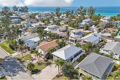 2908 Avenue C, Holmes Beach, FL 34217 - Photo 29