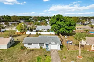 181 Sandhurst Dr, Venice, FL 34293 - Photo 49