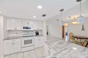 181 Sandhurst Dr, Venice, FL 34293 - Photo 19