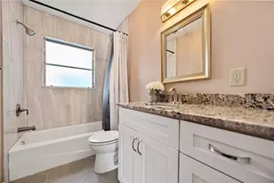 181 Sandhurst Dr, Venice, FL 34293 - Photo 35