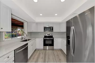 3304 Kenmore Drive, Sarasota, FL 34231 - Photo 15