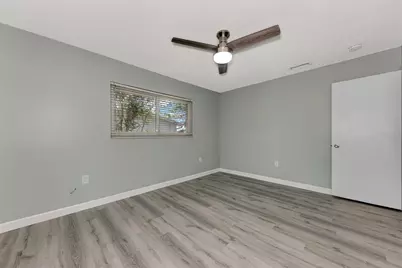 3304 Kenmore Drive, Sarasota, FL 34231 - Photo 27