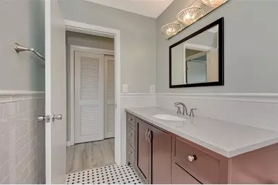 3304 Kenmore Drive, Sarasota, FL 34231 - Photo 31