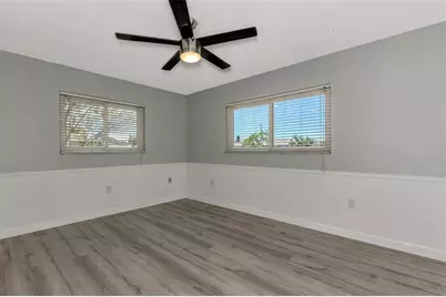 3304 Kenmore Drive, Sarasota, FL 34231 - Photo 29