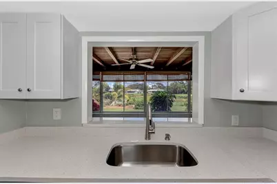 3304 Kenmore Drive, Sarasota, FL 34231 - Photo 19