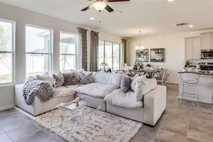 18214 Thistleberry Pl, Lakewood Ranch, FL 34211 - Photo 5