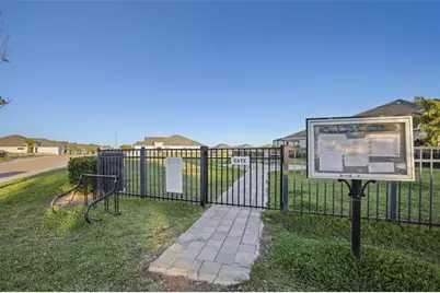 2946 Trustee Avenue, Sarasota, FL 34243 - Photo 27