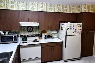 533 Lakeside Dr, Bradenton, FL 34210 - Photo 15