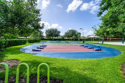 819 Fairwaycove Lane #203, Bradenton, FL 34212 - Photo 9