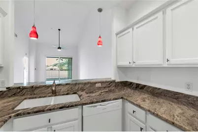 819 Fairwaycove Lane #203, Bradenton, FL 34212 - Photo 29