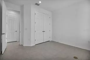 17703 Savory Mist Cir, Bradenton, FL 34211 - Photo 11