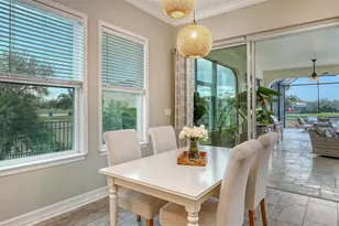 13720 Saw Palm Crk Trl, Lakewood Ranch, FL 34211 - Photo 17