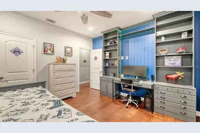 13720 Saw Palm Creek Trail, Lakewood Ranch, FL 34211 - Photo 31