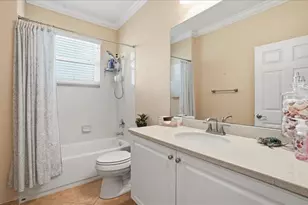4246 65th Pl E, Sarasota, FL 34243 - Photo 27