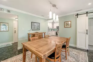 1200 E Peppertree Ln, Sarasota, FL 34242 - Photo 7