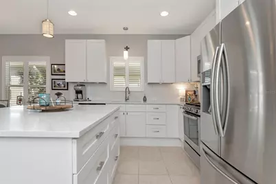 4207 Cottage Hill Avenue, Parrish, FL 34219 - Photo 9