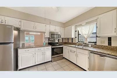 4767 Oak Hill Court #48, Sarasota, FL 34232 - Photo 9