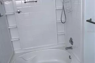 4802 51st Street W, Bradenton, FL 34210 - Photo 15