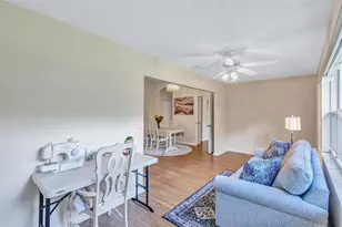 2215 Worthington Greens Dr, Sun City Center, FL 33573 - Photo 51