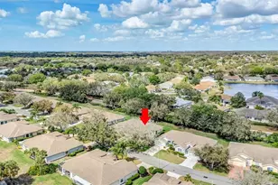 2215 Worthington Greens Dr, Sun City Center, FL 33573 - Photo 11