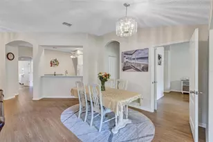 2215 Worthington Greens Dr, Sun City Center, FL 33573 - Photo 27