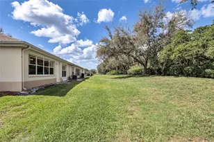 2215 Worthington Greens Dr, Sun City Center, FL 33573 - Photo 17