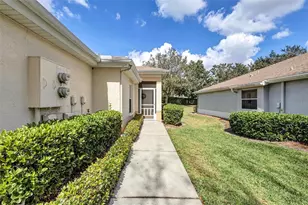 2215 Worthington Greens Dr, Sun City Center, FL 33573 - Photo 19