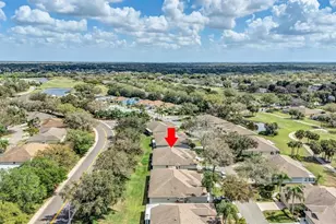 2215 Worthington Greens Dr, Sun City Center, FL 33573 - Photo 9