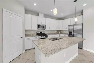 5157 Coral Reef Wy, Bradenton, FL 34211 - Photo 17