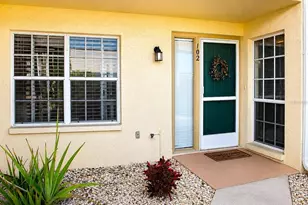 204 Silver Lake Dr, Venice, FL 34292 - Photo 1