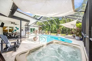 2920 Captiva Dr, Sarasota, FL 34231 - Photo 53