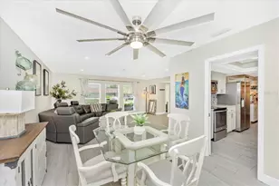 2920 Captiva Dr, Sarasota, FL 34231 - Photo 13