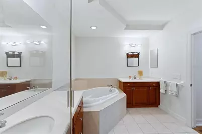 5531 Cannes Circle #603, Sarasota, FL 34231 - Photo 29