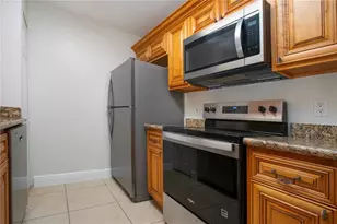 8926 Manor Loop, Lakewood Ranch, FL 34202 - Photo 9