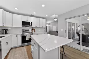 501 45th St E, Bradenton, FL 34208 - Photo 7