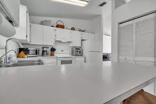 123 NW 9th St, Cape Coral, FL 33993 - Photo 9