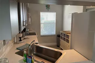 7294 Cloister Dr, Sarasota, FL 34231 - Photo 7