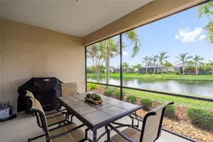 12187 Longview Lake Cir, Bradenton, FL 34211 - Photo 7