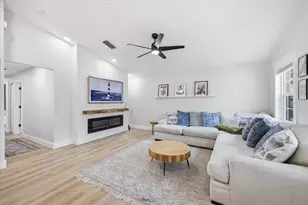 2708 6th Ave E, Palmetto, FL 34221 - Photo 5