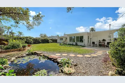 2323 Grove Street, Sarasota, FL 34239 - Photo 23