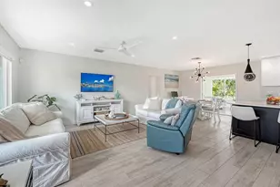 2323 Grove St, Sarasota, FL 34239 - Photo 3