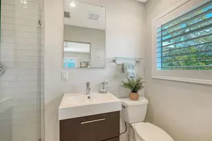 2323 Grove St, Sarasota, FL 34239 - Photo 17