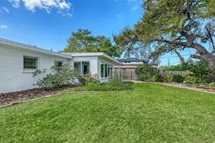 2323 Grove St, Sarasota, FL 34239 - Photo 27