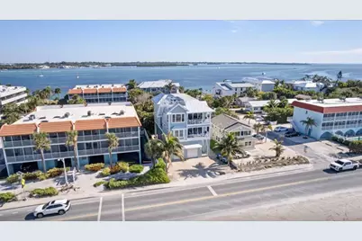 903 Gulf Drive S, Bradenton Beach, FL 34217 - Photo 5